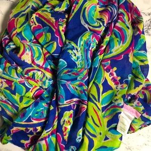 Lil Pulitzer Toucan Play scarf. Like new!